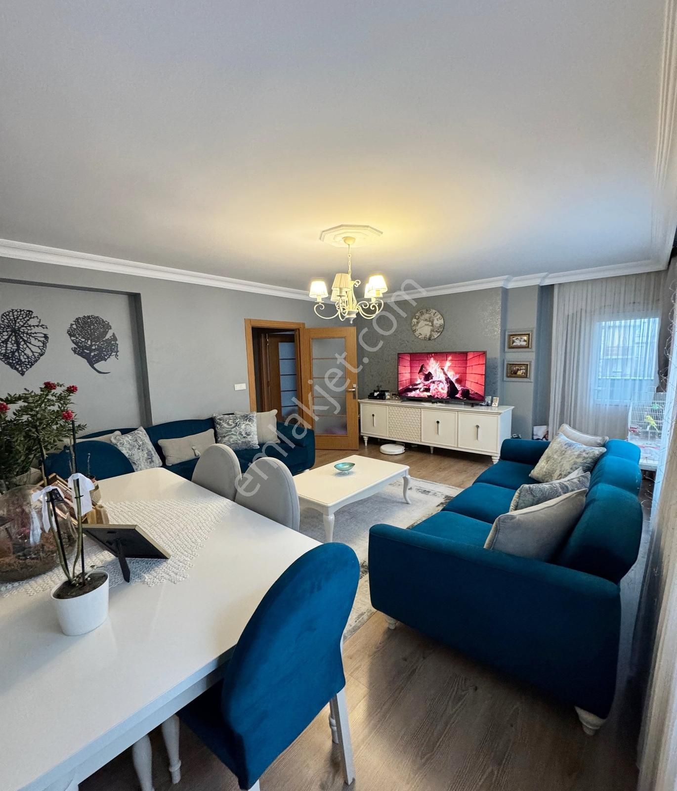 Kod 5346 Cumhuriyet Mah Yatırıma Uygun Geniş 2+1 Arakat Satılık - Görsel 2