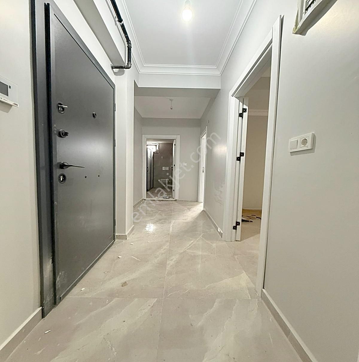 Kod 5340 Avrasya Yapı' Dan Ayrı Mutfaklı, Kapalı Otoparklı 1+1 - Görsel 8