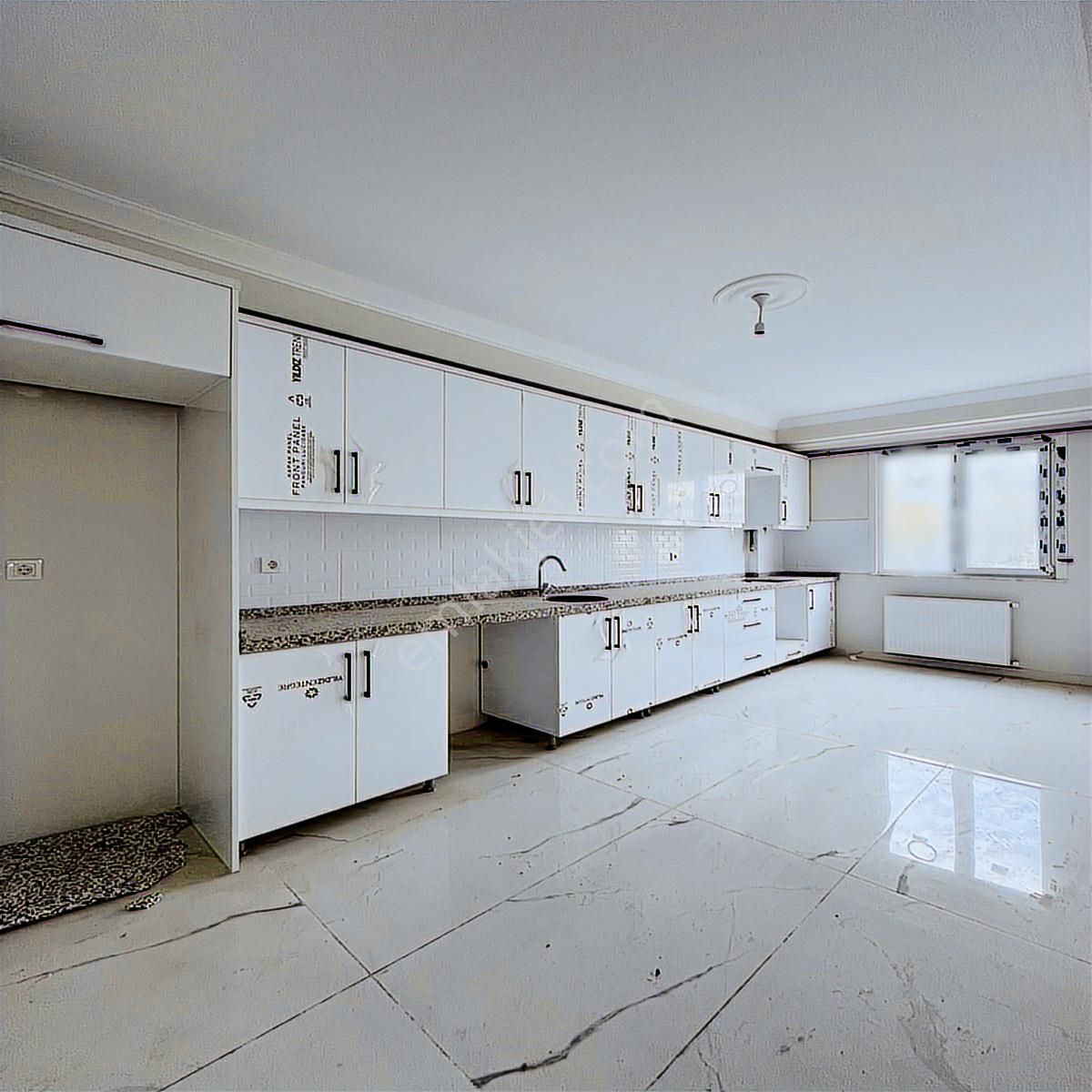 Kod 5344 Butik Site İçerisinde Kapalı Otoparklı Geniş 3+1 - Görsel 15