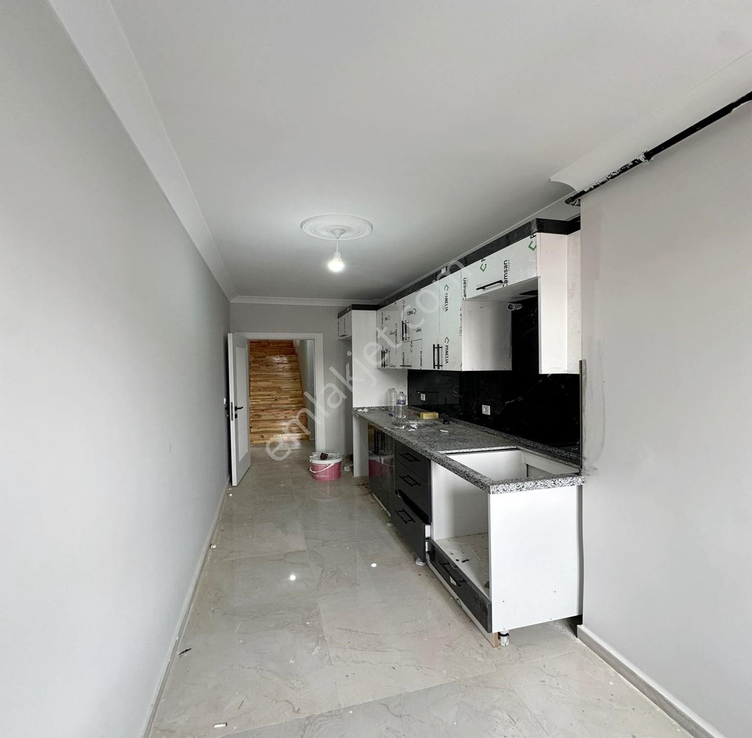 Kod 5338 Yunusemre Mah. Geniş Aileye Uygun Teraslı 3+2 Dubleks - Görsel 3