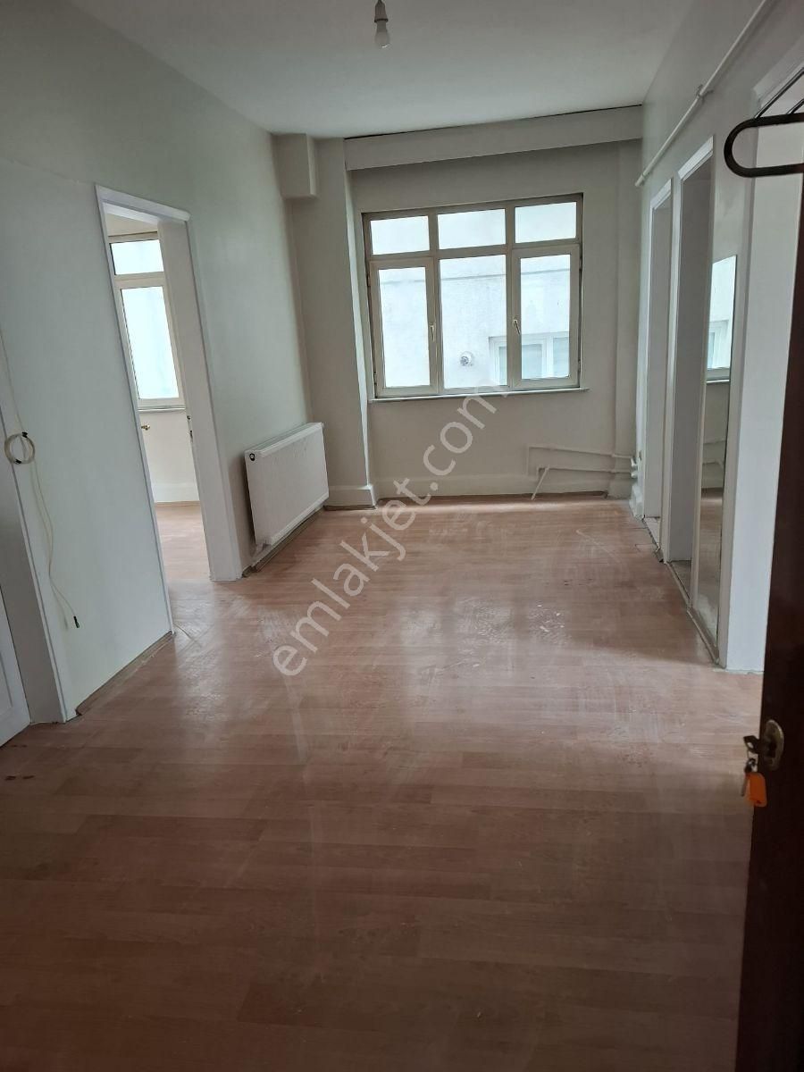 Hürriyet'te Kiralık 2+1 2.kat Daire - Görsel 2