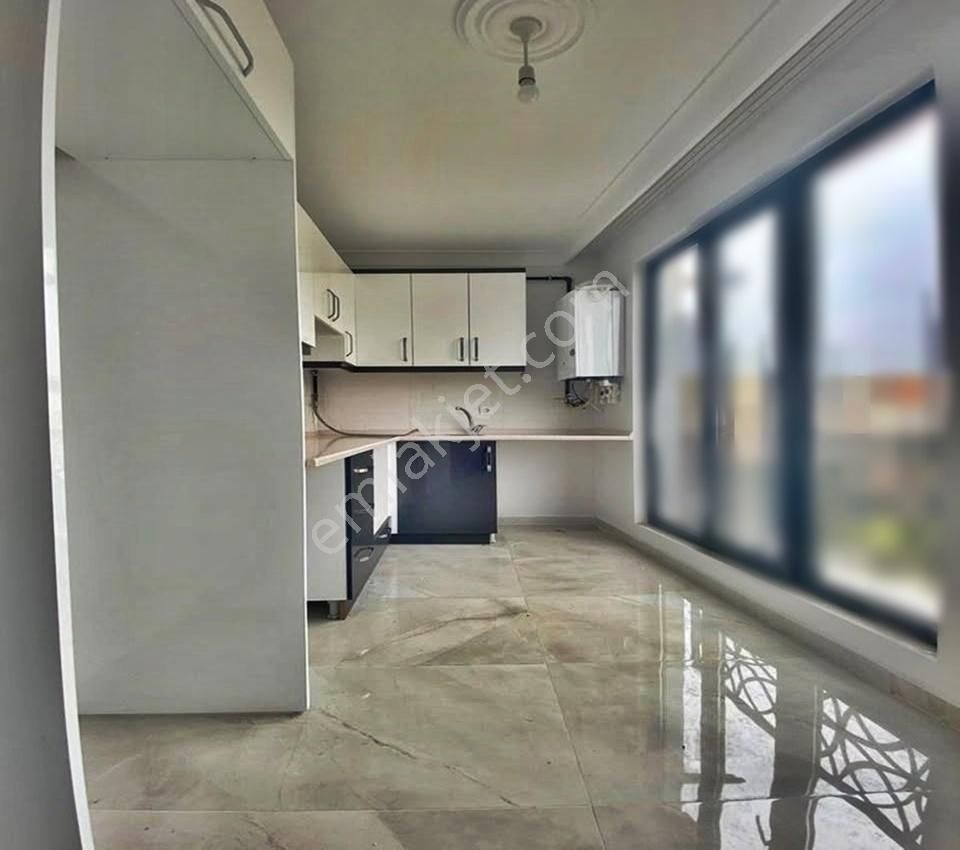 Kod 3163 Cumhuriyet Mah. Yatırıma Oturuma Uygun 2+1 Ara Kat - Görsel 5