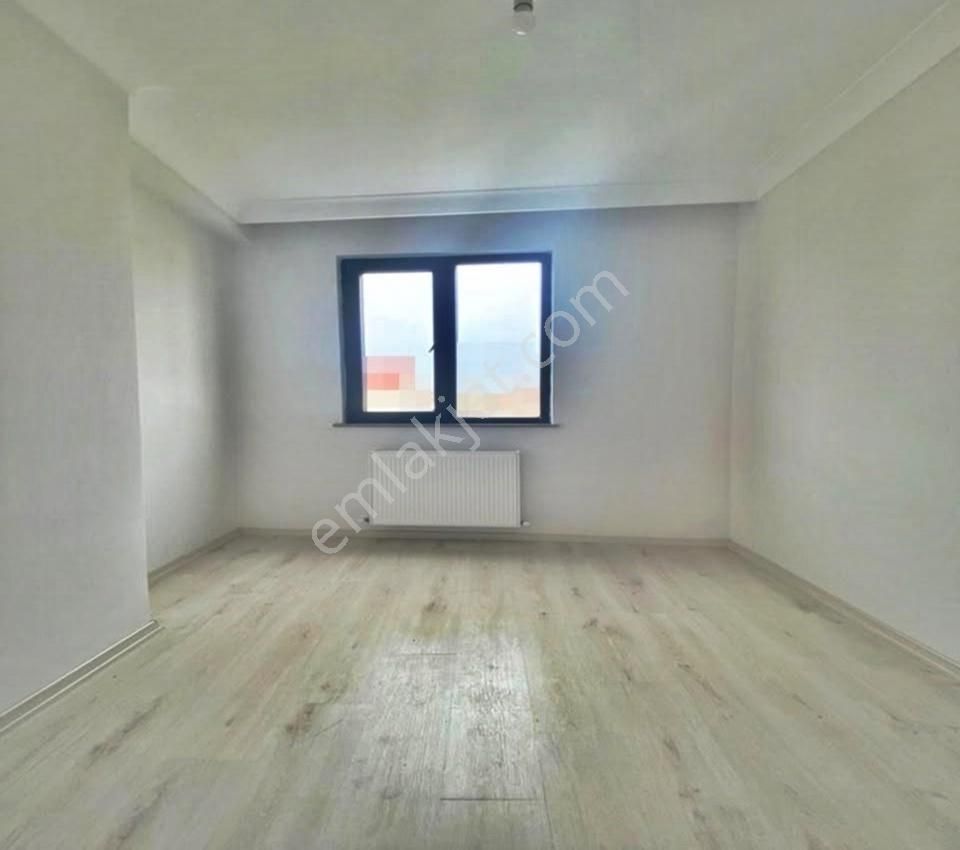 Kod 3163 Cumhuriyet Mah. Yatırıma Oturuma Uygun 2+1 Ara Kat - Görsel 7