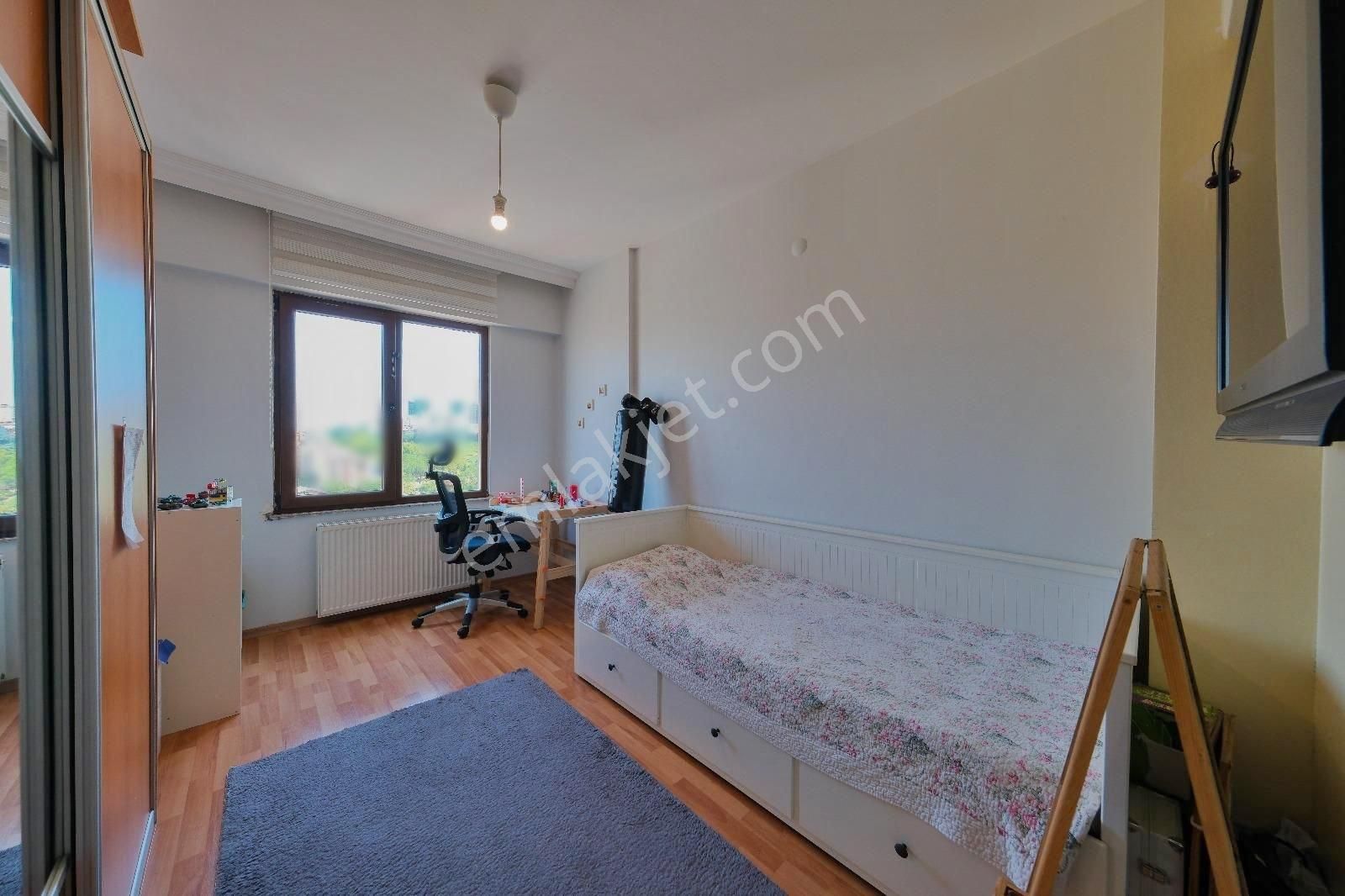 Kod 5357 Site Mah. Yüksek Kredili Manzaralı Geniş 3+1 Satılık - Görsel 14