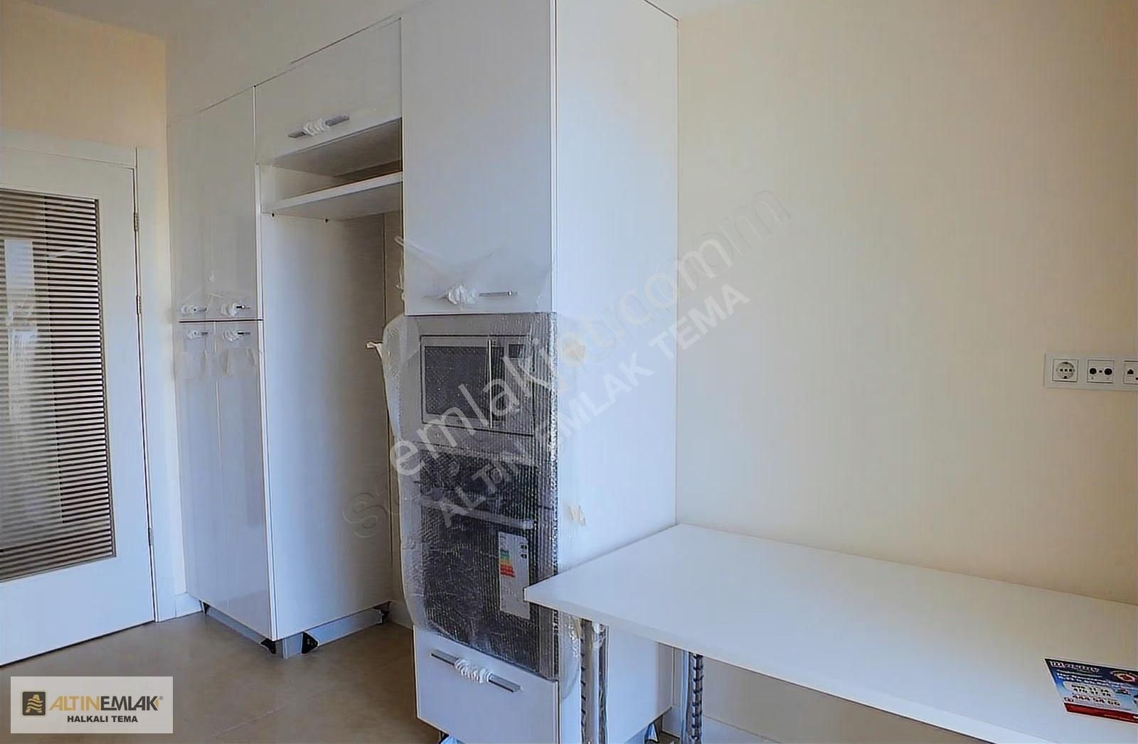 Halkalı Atakent Avrupa 3 Konutları Manzaralı Kiralık 3+1 Daire - Görsel 10