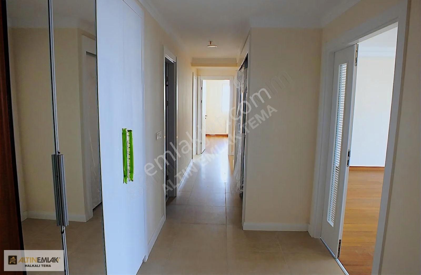 Halkalı Atakent Avrupa 3 Konutları Manzaralı Kiralık 3+1 Daire - Görsel 3