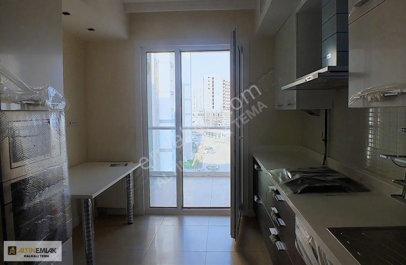 Halkalı Atakent Avrupa 3 Konutları Manzaralı Kiralık 3+1 Daire - Görsel 9