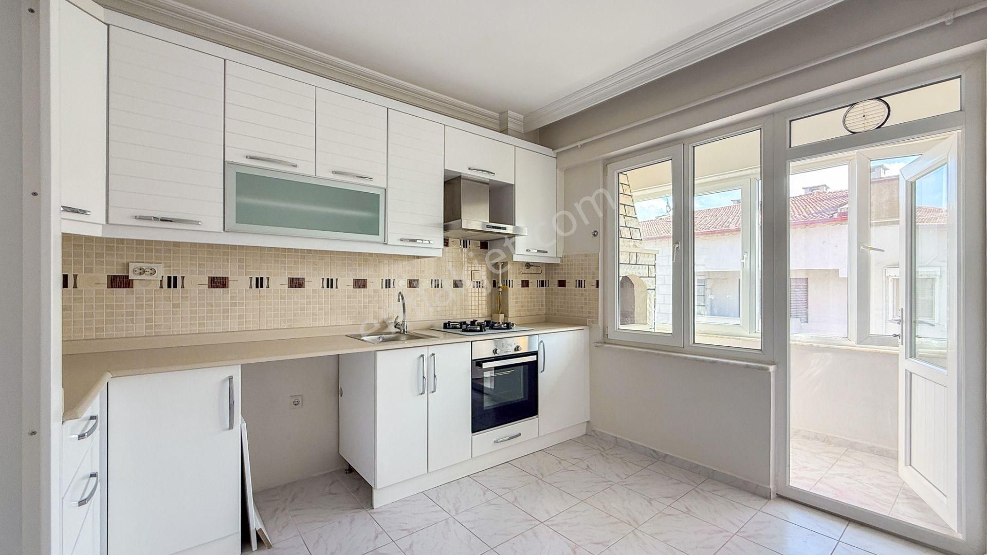 Century 21 Bal'dan Bahçelievler Mahallesinde Satılık 3+1 Daire - Görsel 12