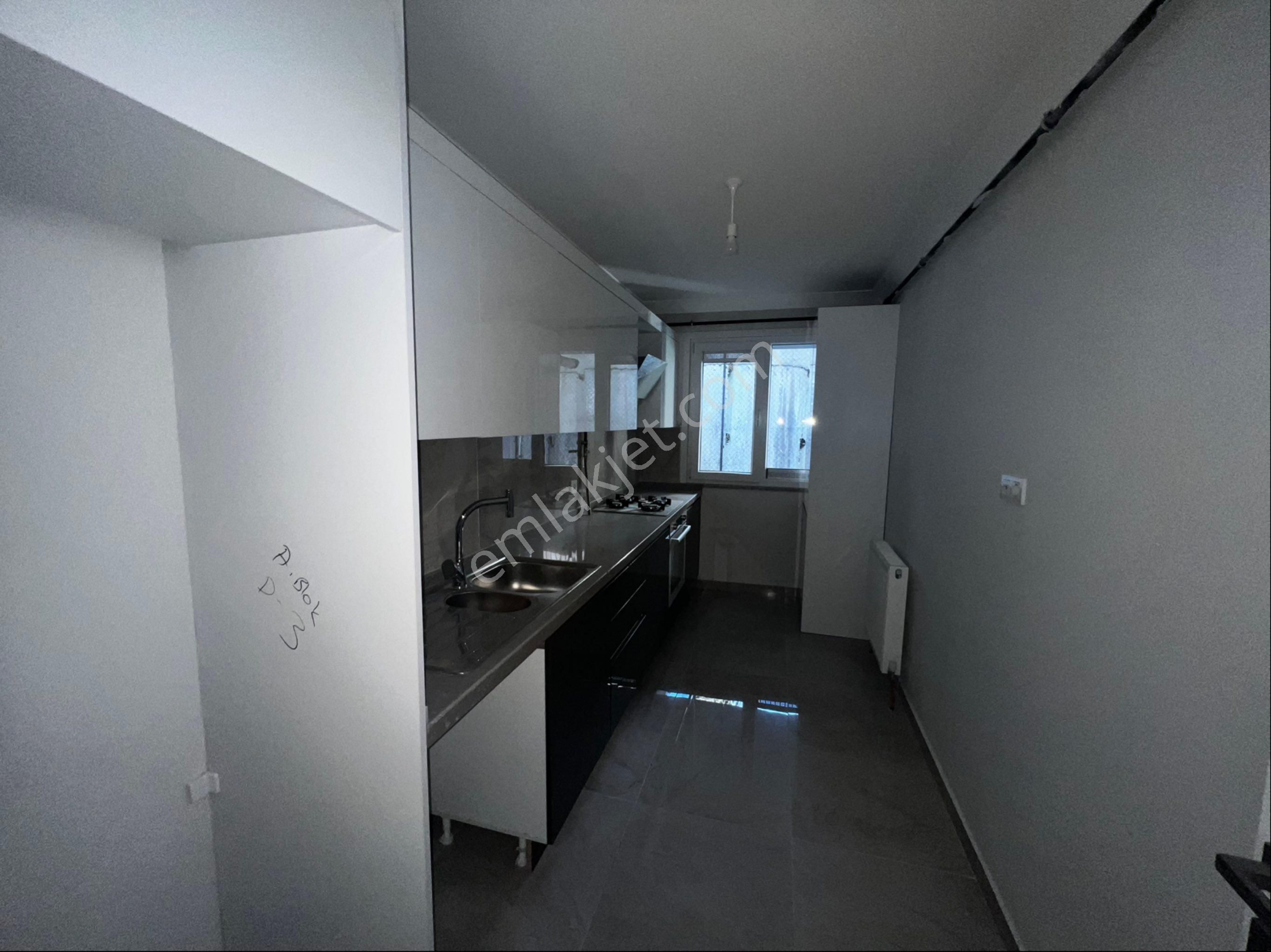 Naz Emlaktan Barbaros Mahallesinde Yeni Binada 2+1 Satılık Daire - Görsel 4