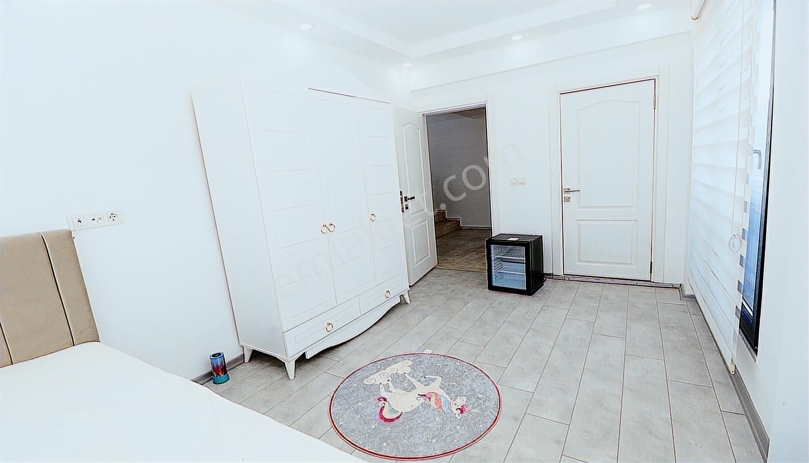 Eşyalı Kiralık Villa Beylikdüzü Deniz Manzaralı - Görsel 25