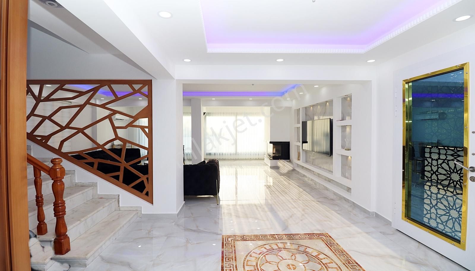 Eşyalı Kiralık Villa Beylikdüzü Deniz Manzaralı - Görsel 4