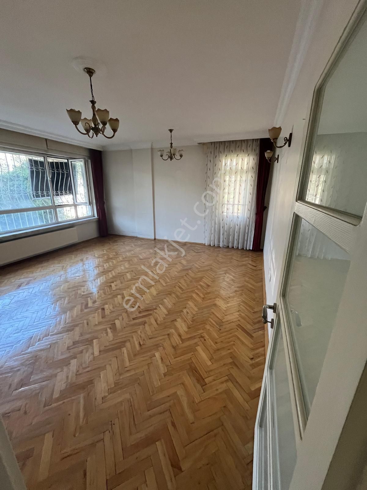 Aydınlıkevler 3+1 Yapılı Temiz Süper Geniş 1. Kat Daire Kiralık - Görsel 14