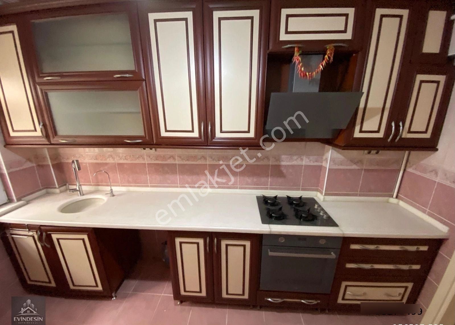 Tepebaşı Mahallesinde Bağımsız 3+1 Yapılı Caddeye Yakın Satılık Daire - Görsel 2