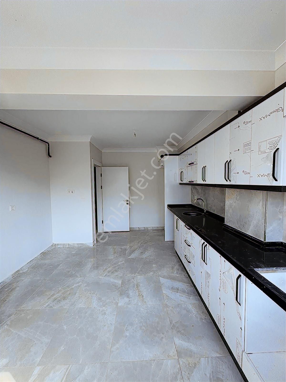 Bandırma Mavi Emlaktan 600 Evler Mahallesinde3+1 Satılık Daire - Görsel 15