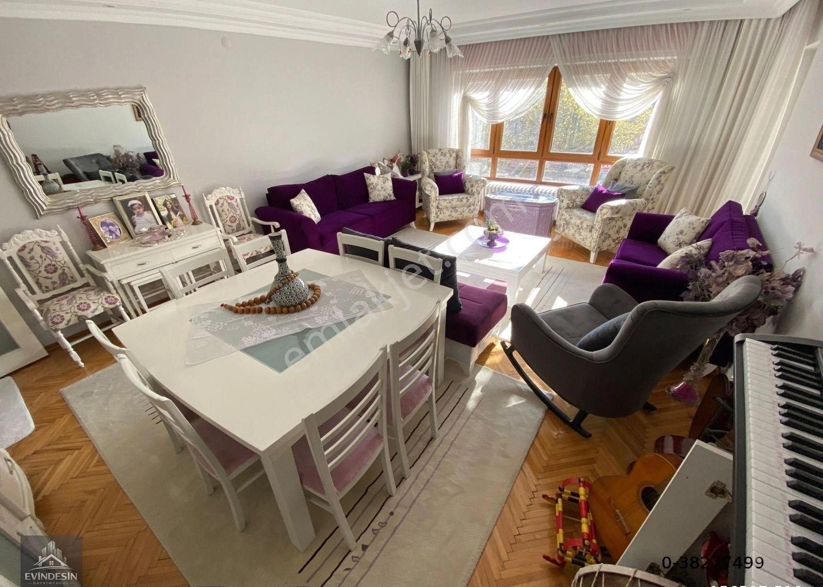 Yakacık Mah Fatih Cadde Üstü Bağımsız Geniş Full Ön Güney Satılık