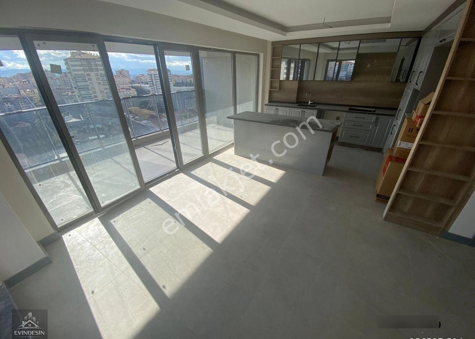 Çiçekli Mahallesinde Sıfır Sitede E.banyolu Giyinme Odalı Satılık Daire