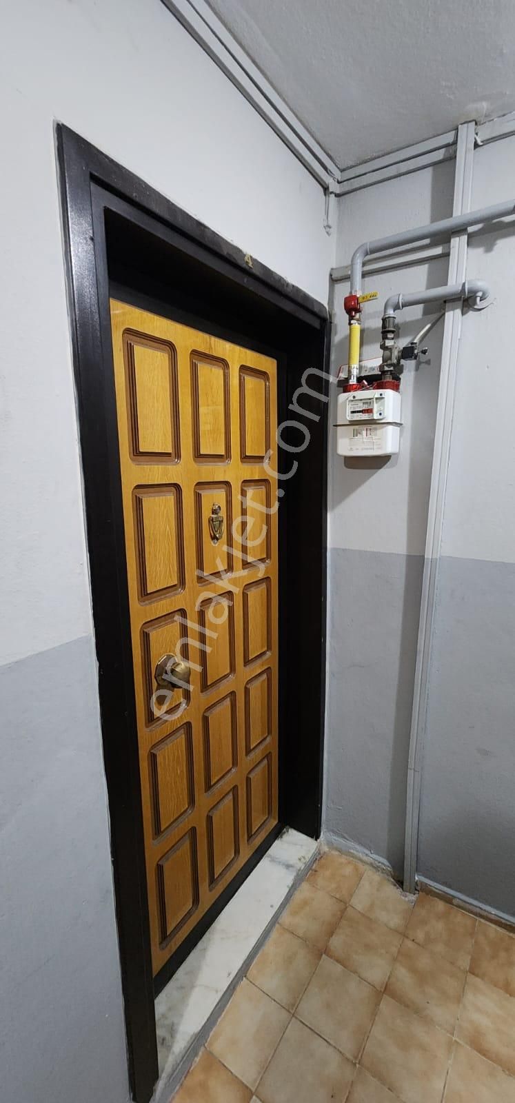 Bornova Ata Durağında Doğalgazlı 3+1 Daire - Görsel 9