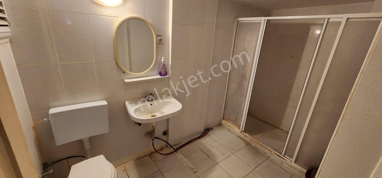 Bornova Ata Durağında Doğalgazlı 3+1 Daire - Görsel 15