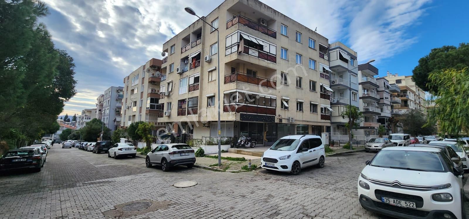 Bornova Ata Durağında Doğalgazlı 3+1 Daire - Görsel 7