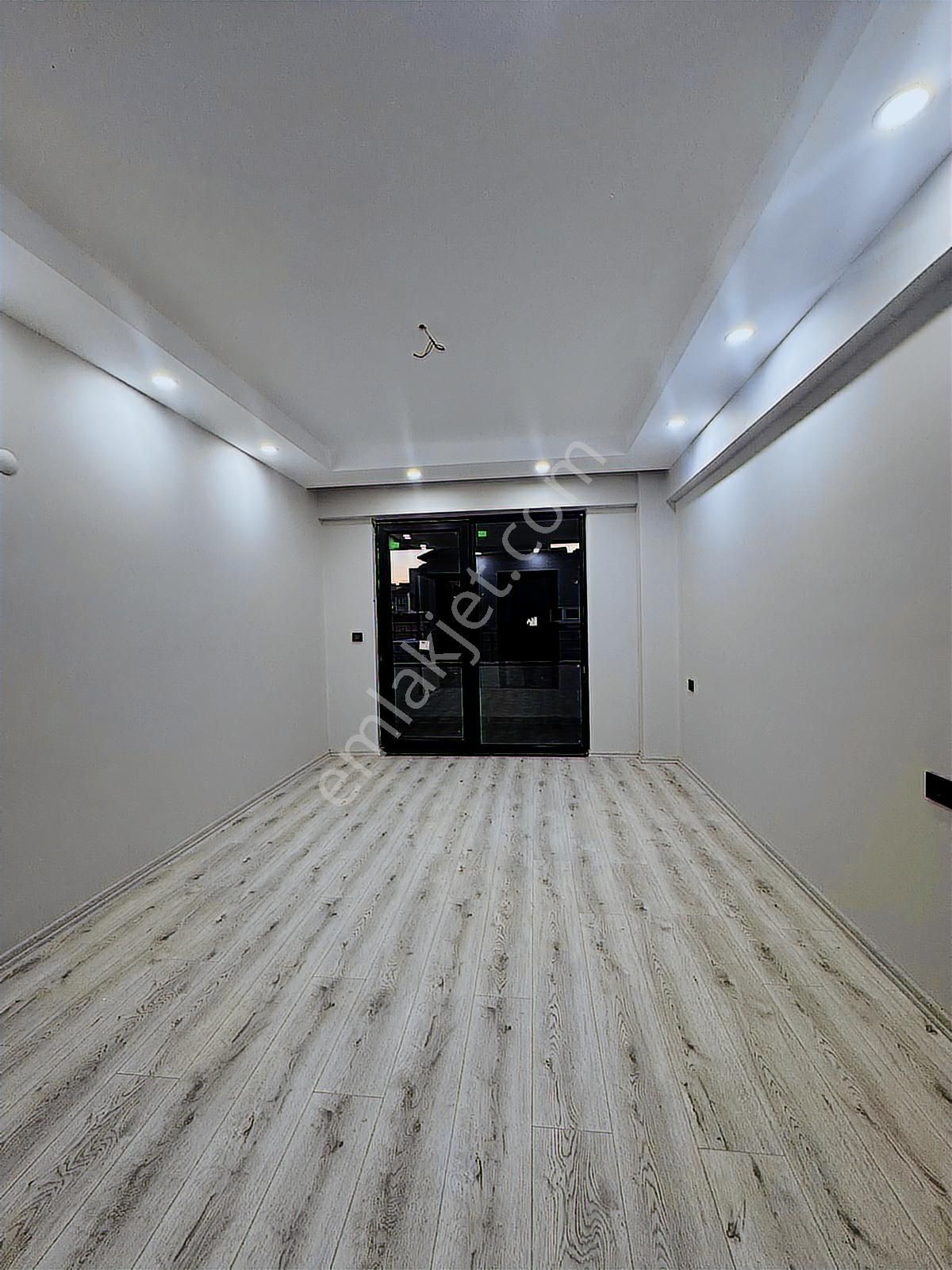 Bandırma Maviden Ultra Lüks Şık Tasarımlı 5+1+2 Satılık Triplex - Görsel 18