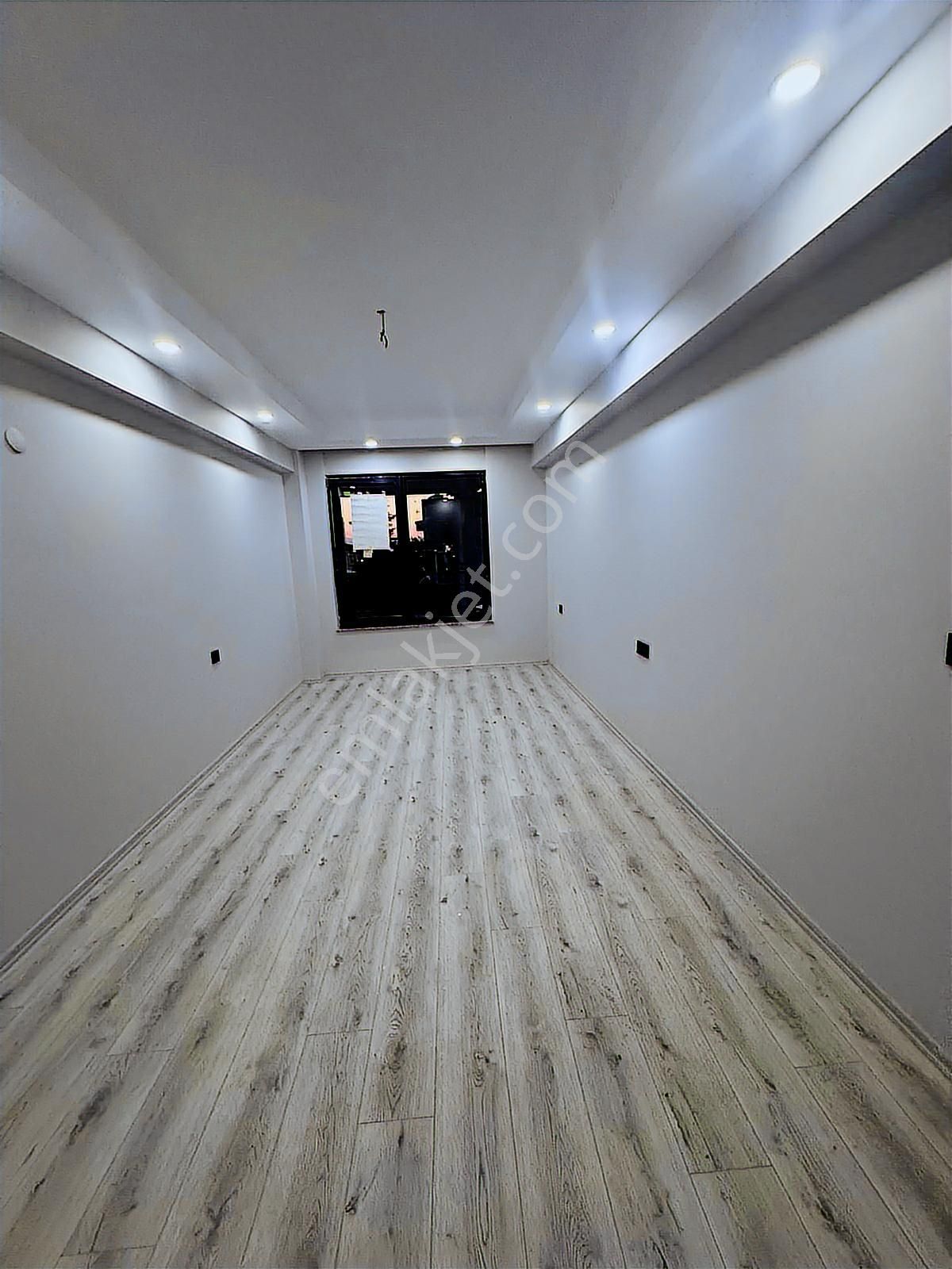Bandırma Maviden Ultra Lüks Şık Tasarımlı 5+1+2 Satılık Triplex - Görsel 31
