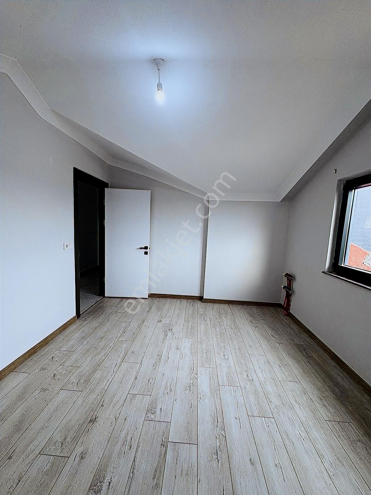 Bandırma Mavi Emlaktan 17 Eylül Mahallesinde 3+1 Dublex Daire - Görsel 14
