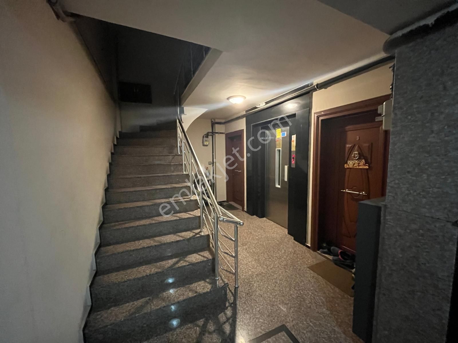 Serkan Gayrimenkulden Bahçelievler Kocasinan Merkez Mahallesinde 3+1 130 Metre - Görsel 13