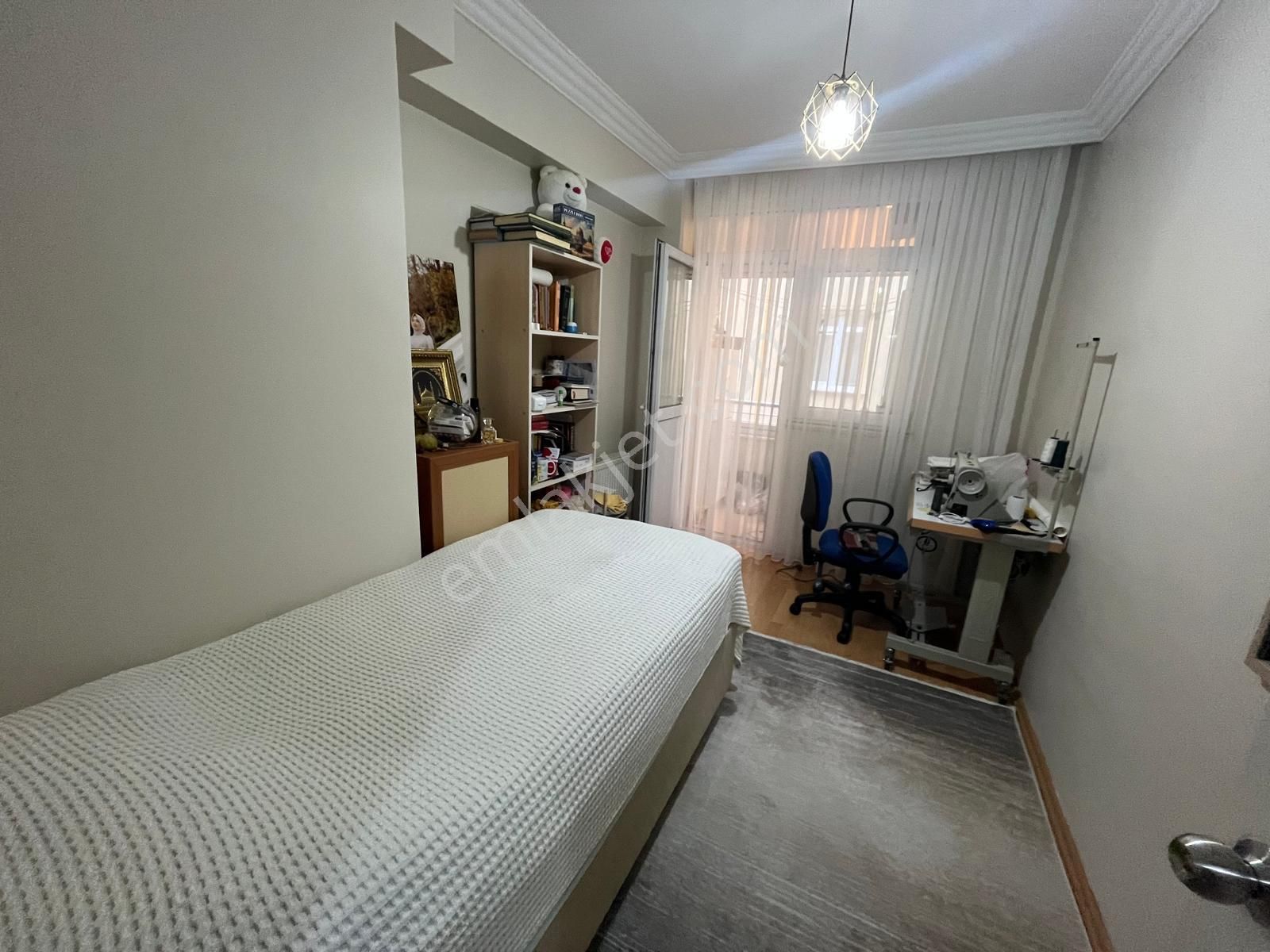 Serkan Gayrimenkulden Bahçelievler Kocasinan Merkez Mahallesinde 3+1 130 Metre - Görsel 6