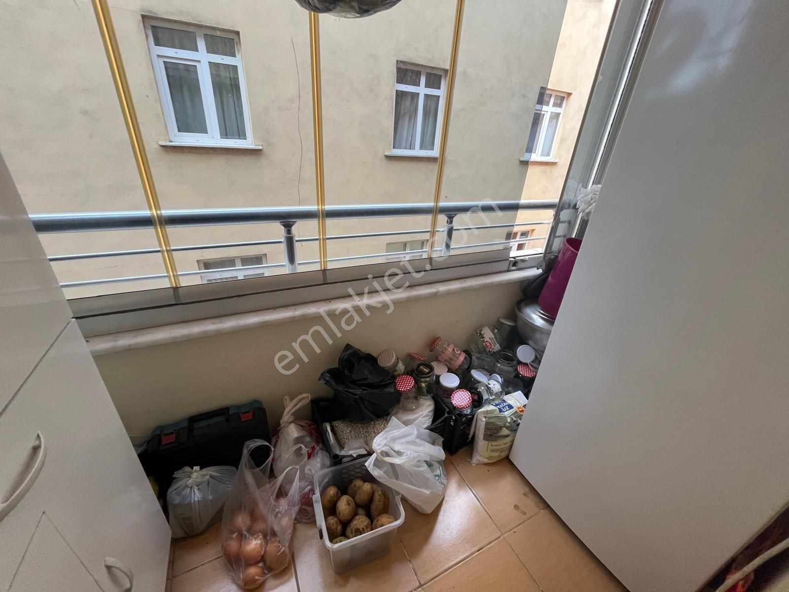 Serkan Gayrimenkulden Bahçelievler Kocasinan Merkez Mahallesinde 3+1 130 Metre - Görsel 5