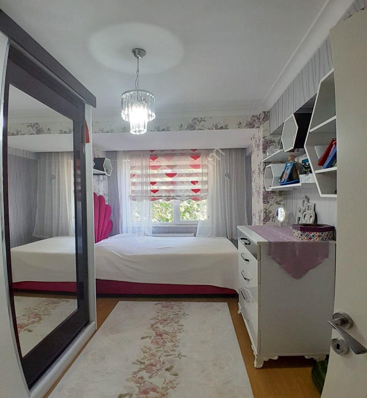 Müslüm Emlaktan Avcılar Gümüşpalada 3+1 Ön Cephe Ara Kat - Görsel 13