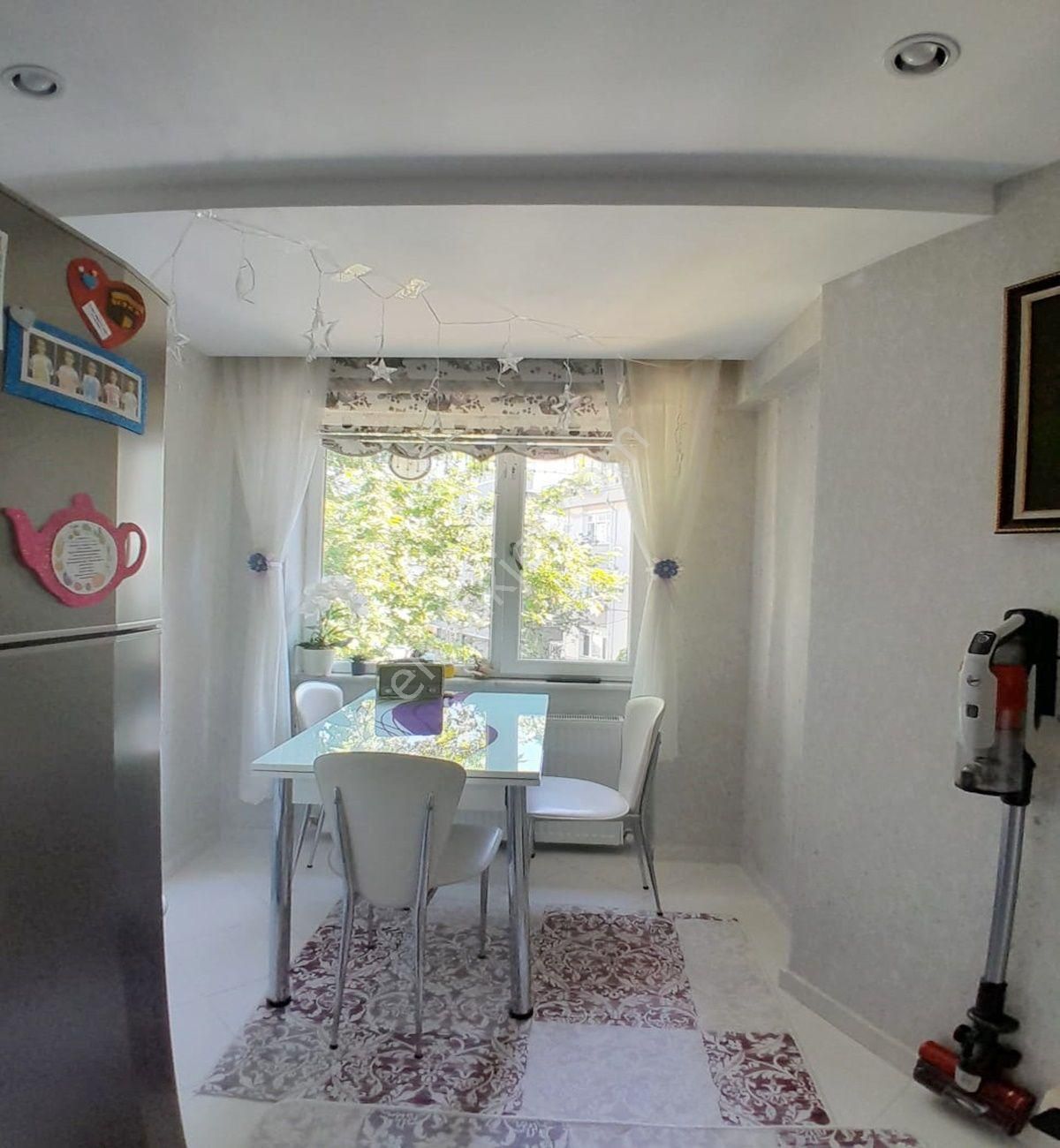 Müslüm Emlaktan Avcılar Gümüşpalada 3+1 Ön Cephe Ara Kat - Görsel 10