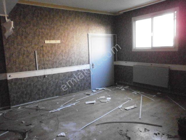 Kucukyalı Mınubus Yolunda Pasaj Içı Komple Işhanı Katı(250)m2 - Görsel 18