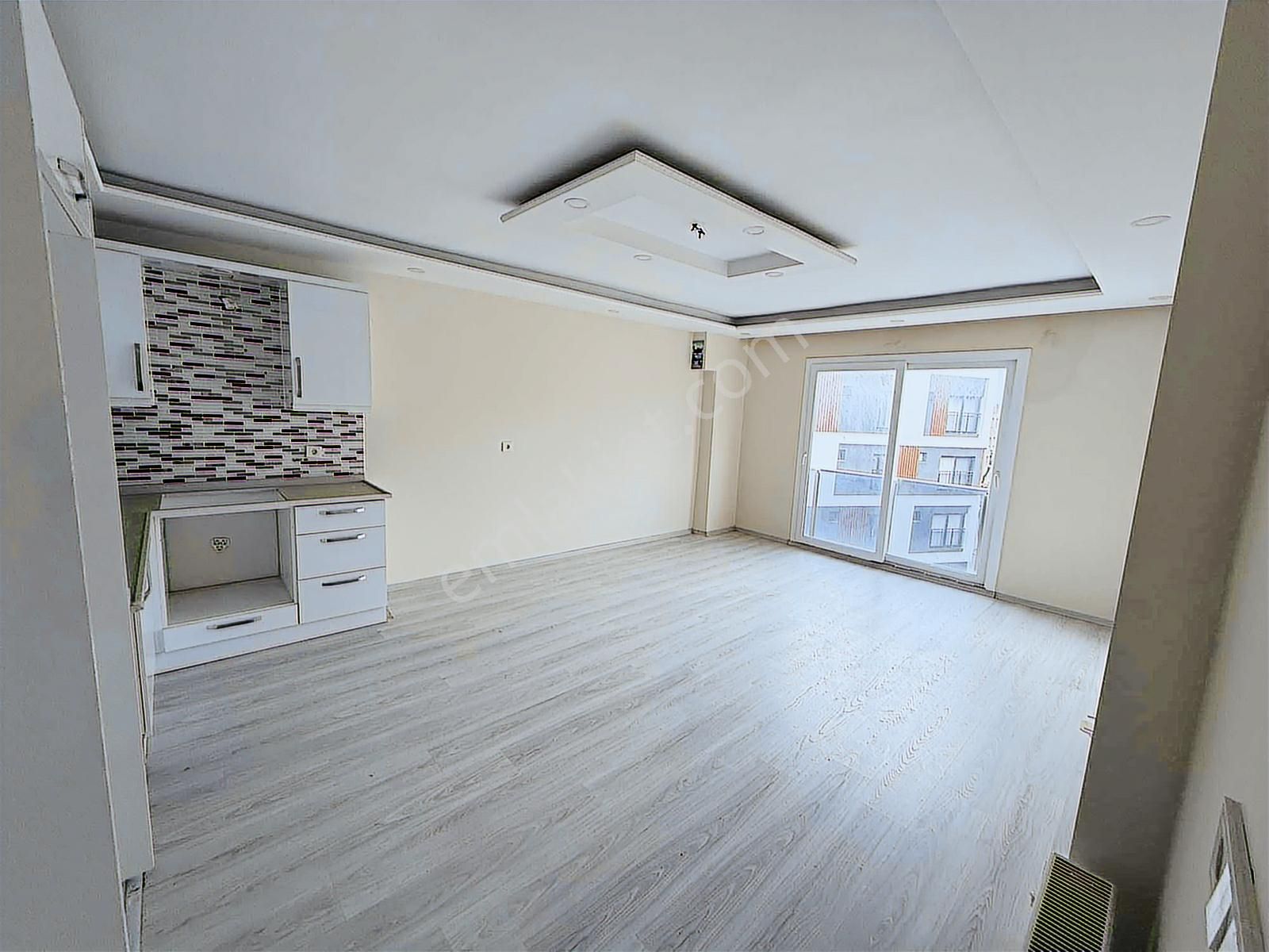 Kuşadası Davutlar Merkezde Satılık 3+1 Daire - Görsel 23