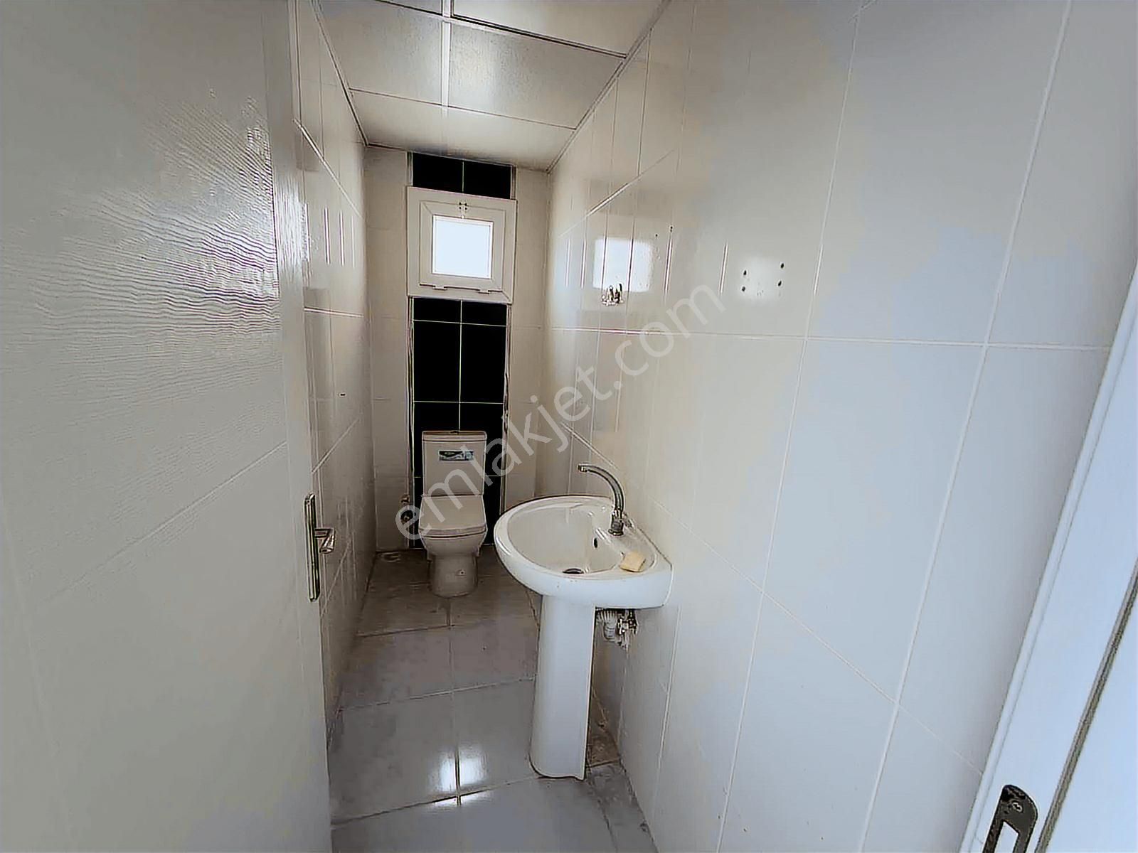 Kuşadası Davutlar Merkezde Satılık 3+1 Daire - Görsel 24
