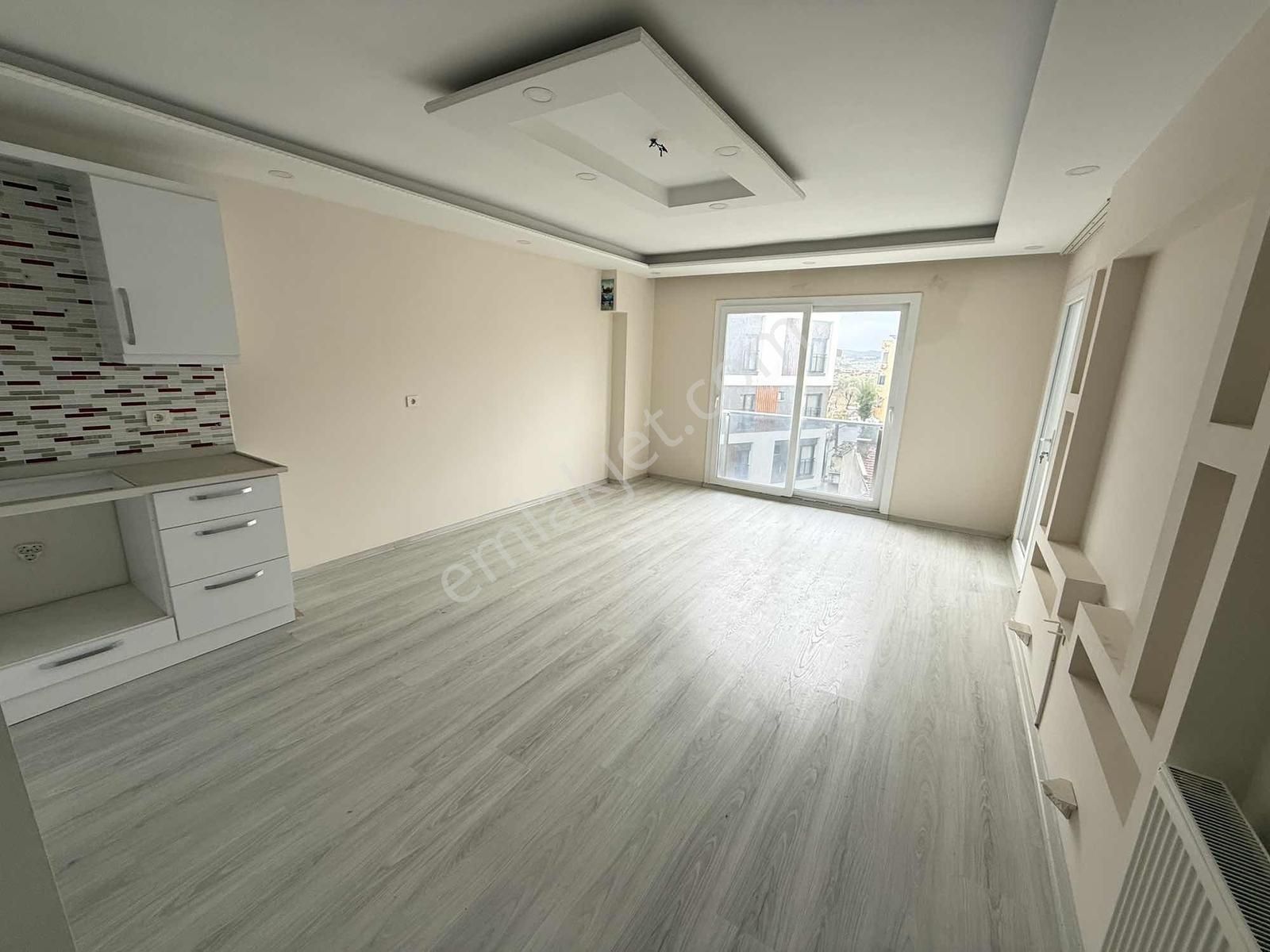 Kuşadası Davutlar Merkezde Satılık 3+1 Daire - Görsel 19