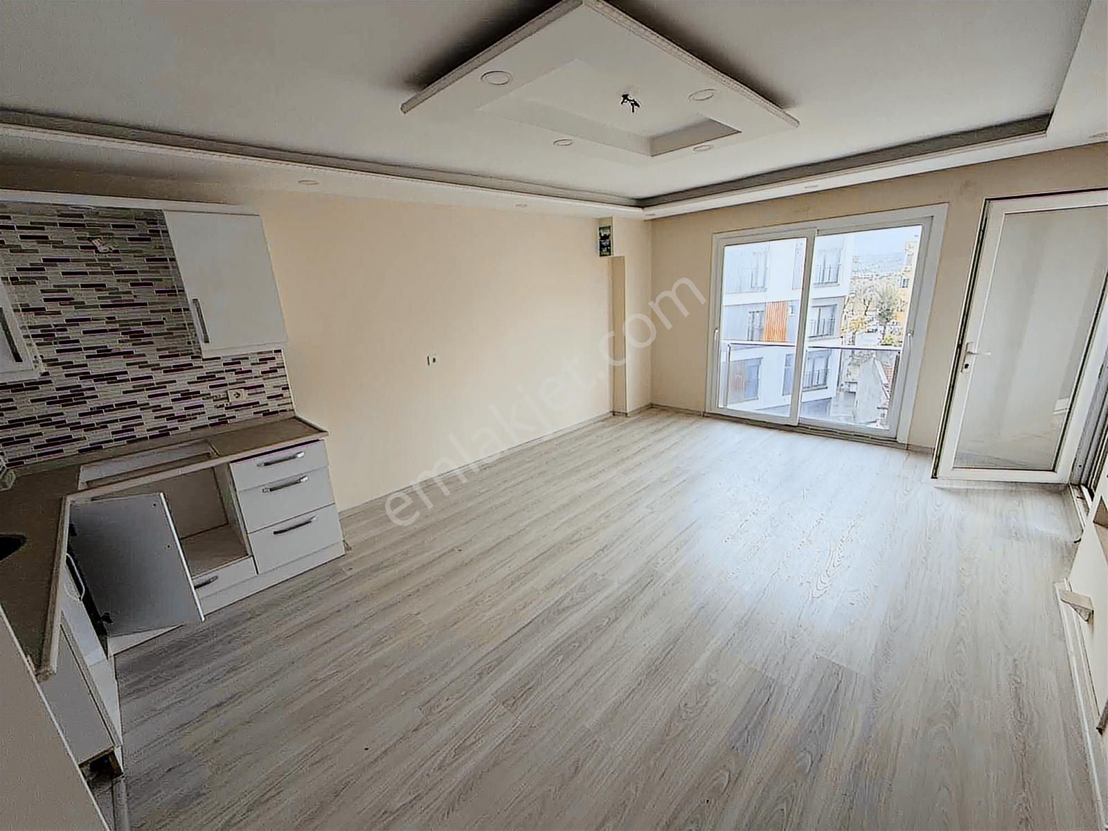Kuşadası Davutlar Merkezde Satılık 3+1 Daire - Görsel 34