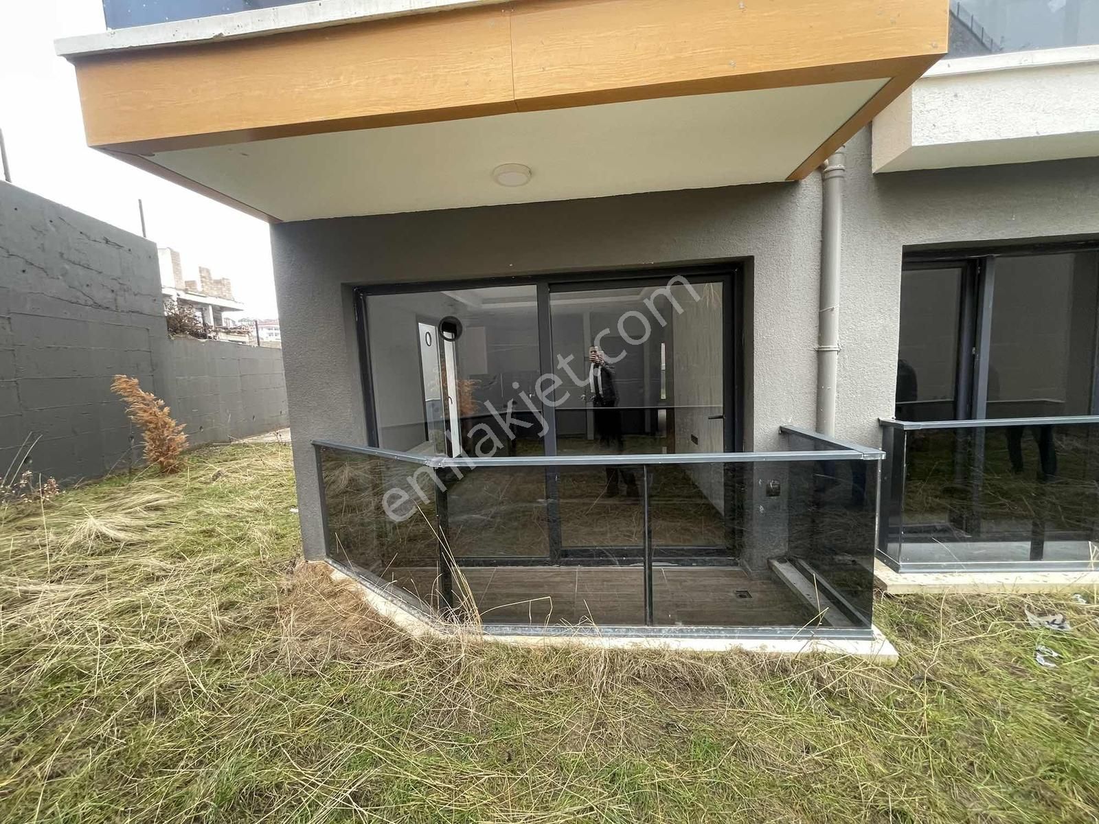 Satılık Ufuk Ünv. Yanında Yeni Bitmiş İskanlı 1+1 Daire - Görsel 32