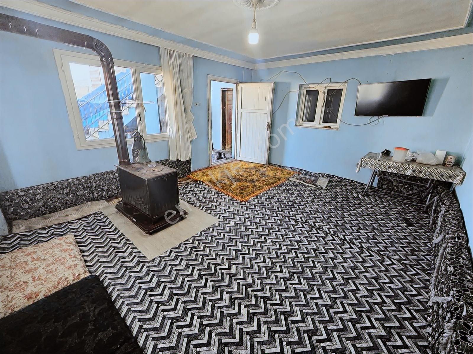 Yüreğir Bahçelievler De Satılık 3 Katlı Müstakil Kelepir Fiyata - Görsel 8