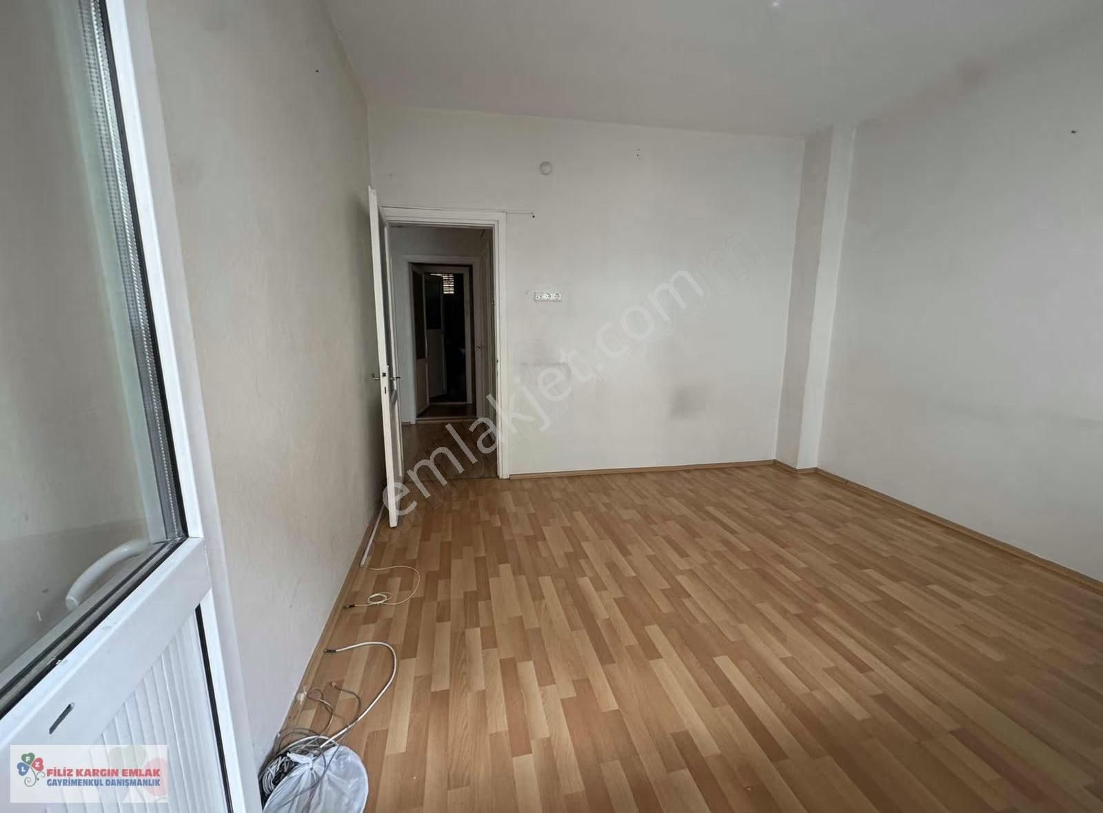 Filiz Emlaktan Bağcılar Çınar Mah. 2+1 80m2 Daire - Görsel 22