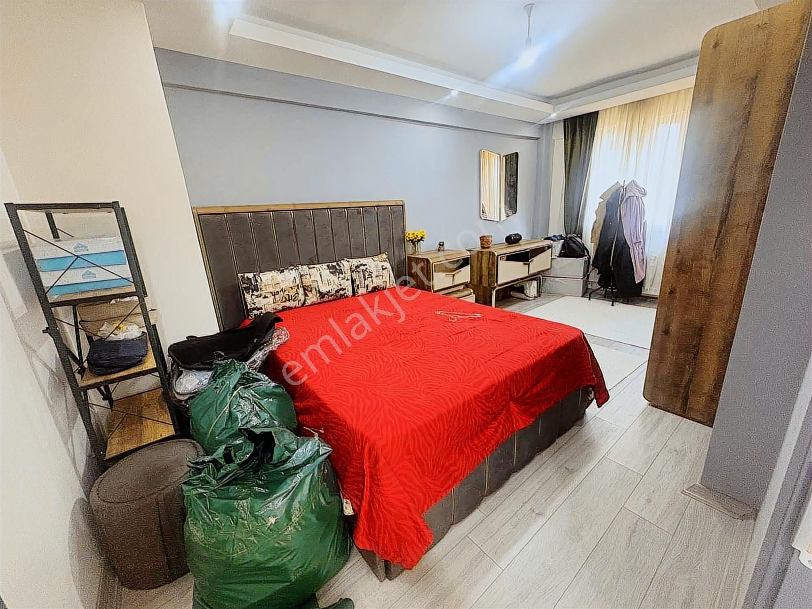 Site İçerisinde Havuzlu Ara Kat Kombili Güvenlikli Satılık 3+1 - Görsel 18