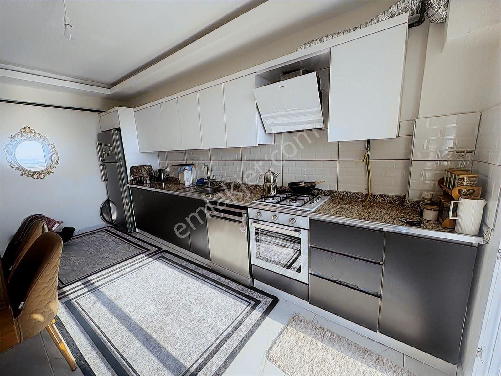 Site İçerisinde Havuzlu Ara Kat Kombili Güvenlikli Satılık 3+1 - Görsel 21