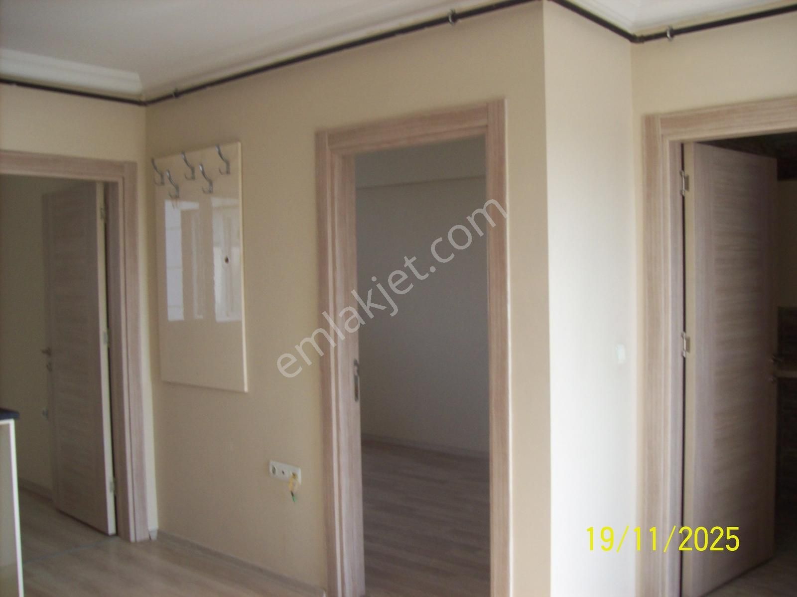 Seyrek De 2+1 D.gazlı Ara Kat 17.000.tl - Görsel 15