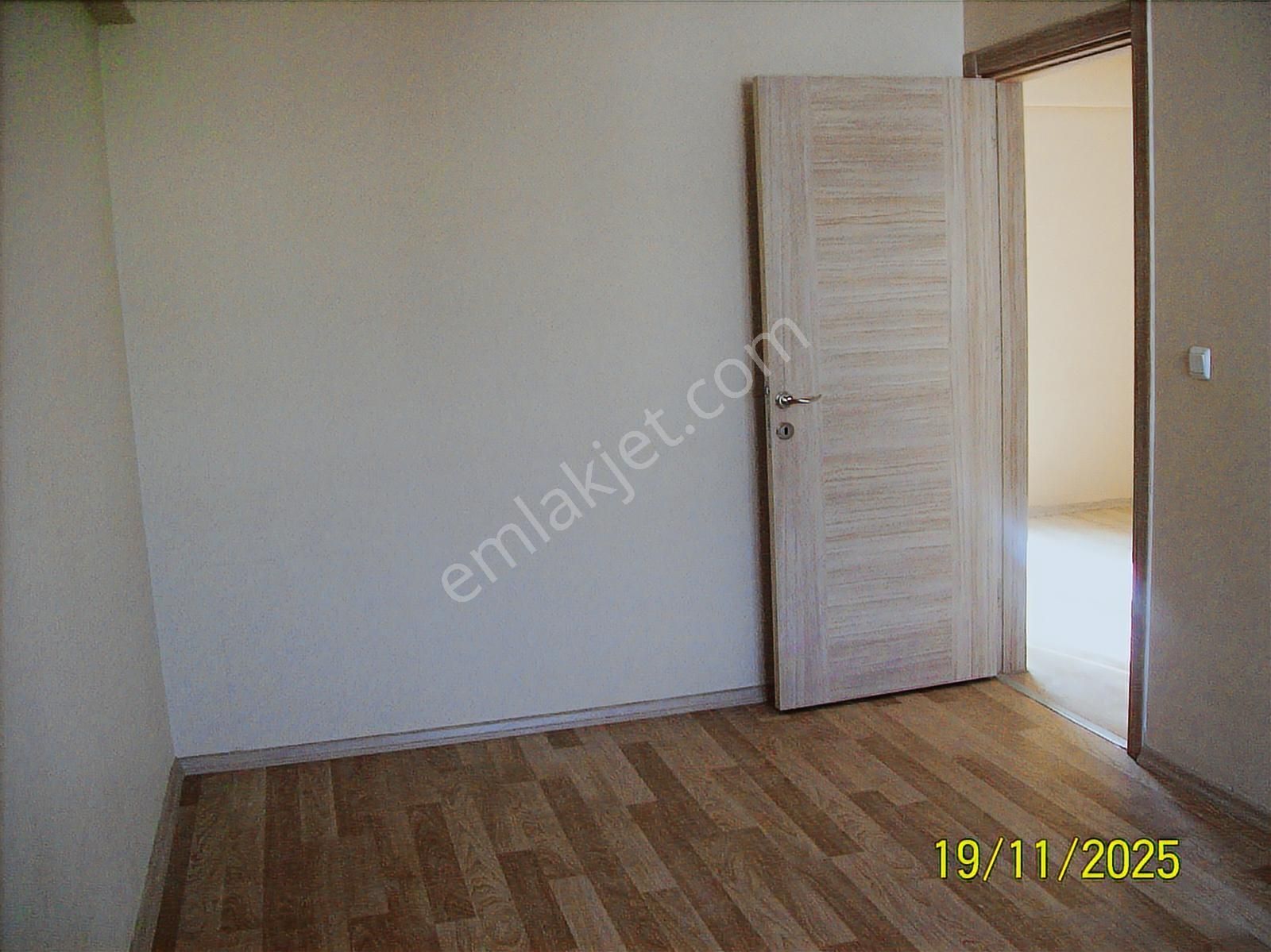 Seyrek De 2+1 D.gazlı Ara Kat 17.000.tl - Görsel 7