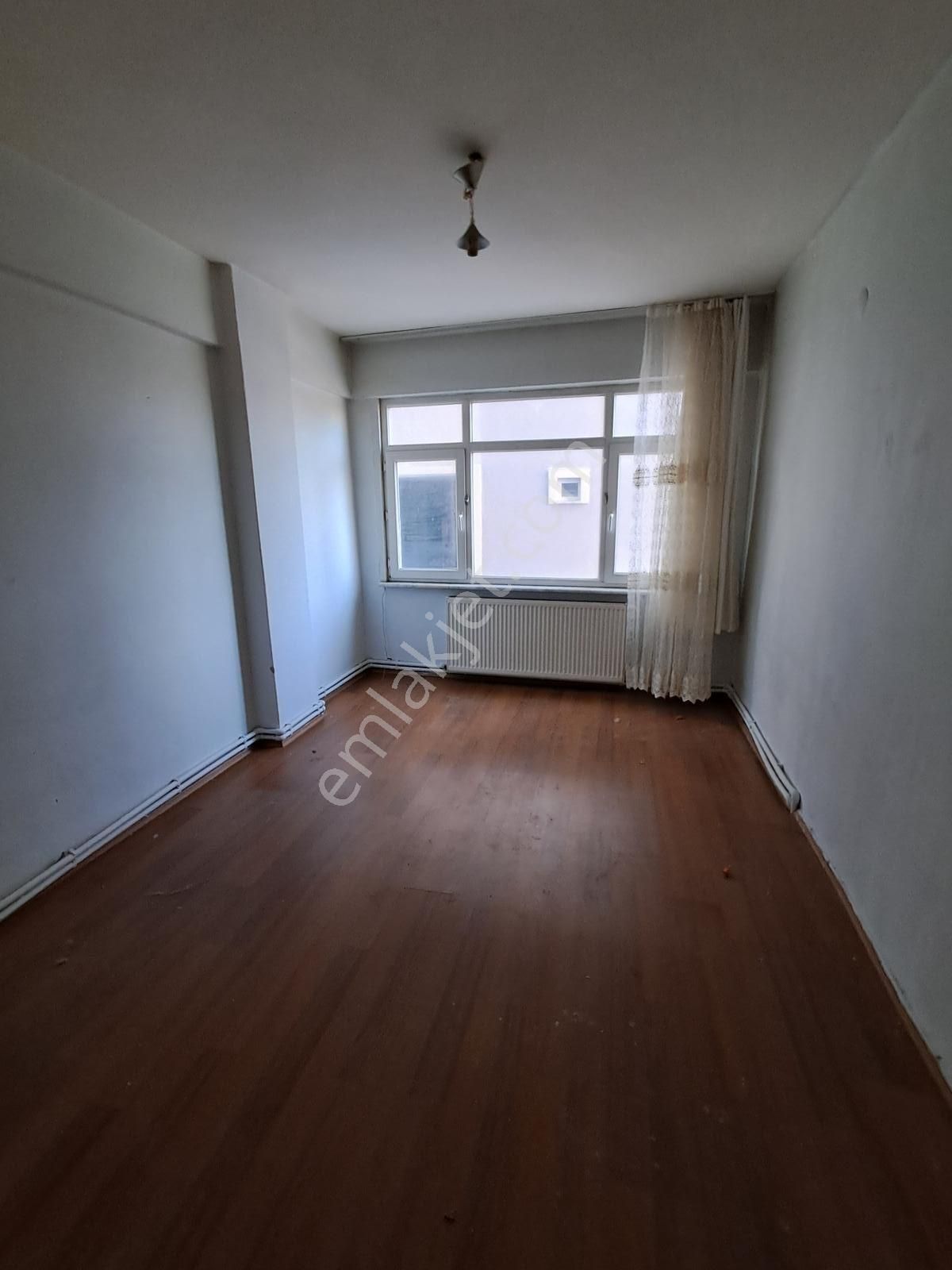 Bahçelievler Siyavuşpaşa Camii Yakını Kiralık 2+1 Daire 26000 - Görsel 16