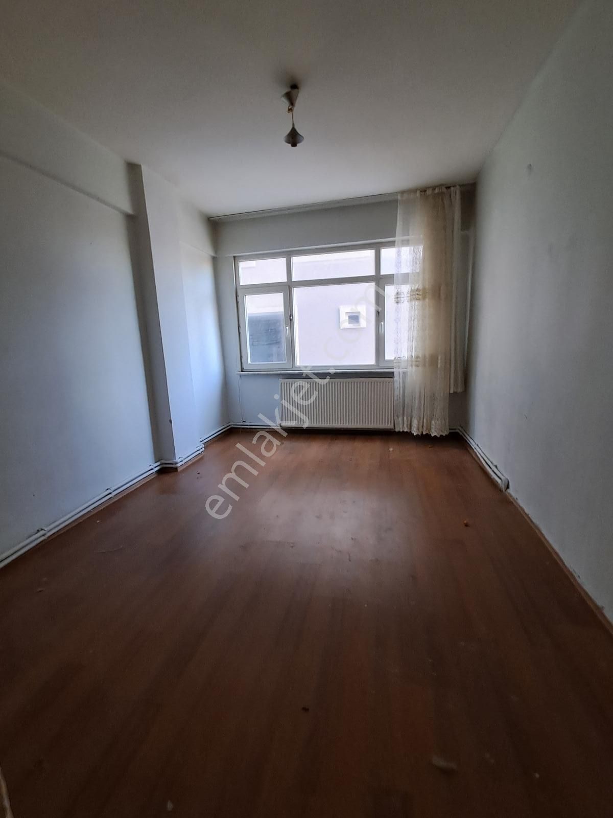 Bahçelievler Siyavuşpaşa Camii Yakını Kiralık 2+1 Daire 26000 - Görsel 18