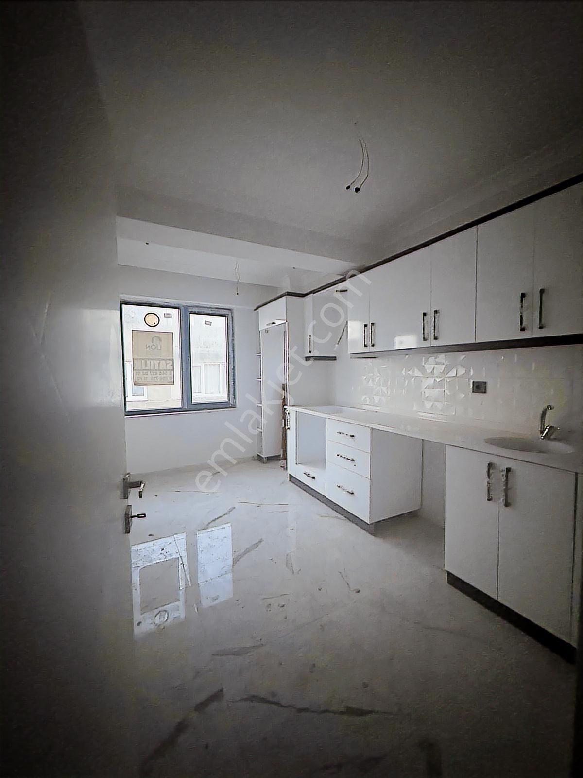 Bandırma Mavi Emlaktan 100.yılmah.3+1 Dubleks Satılık Daire