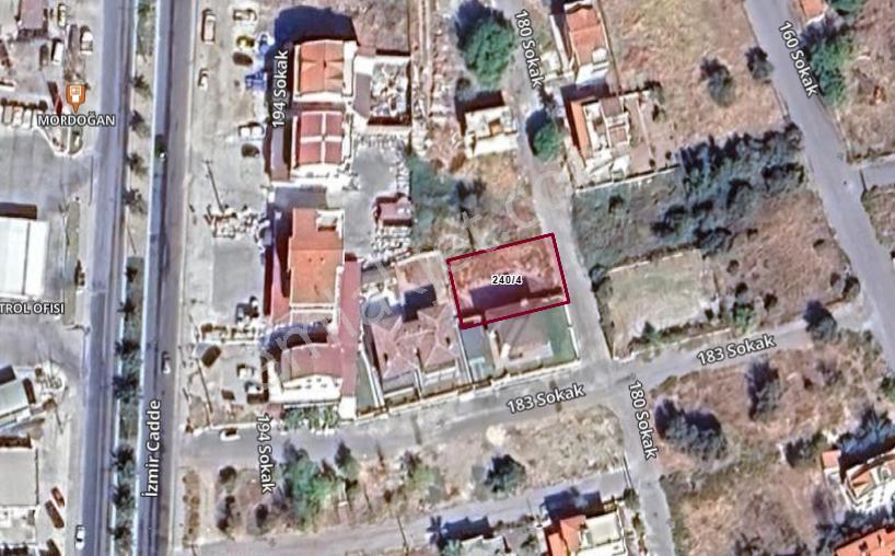 Karaburun Mordoğan Merkez’de Caddeye Çok Yakın Villa Arsası