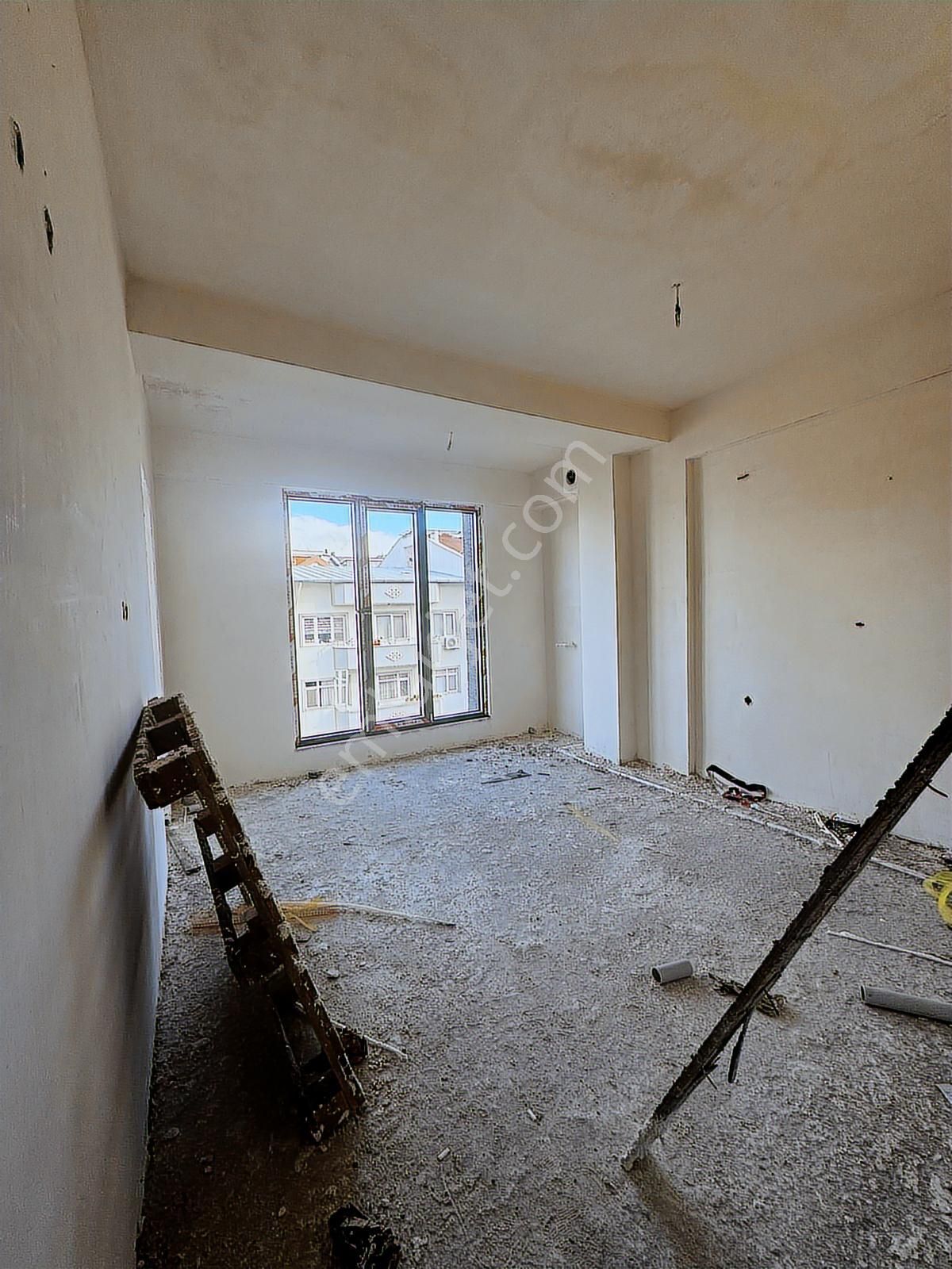 Bandırma Mavi Emlaktan 600 Evler Mah.2 Ayrı 3+1 Dubleks Daireler - Görsel 8