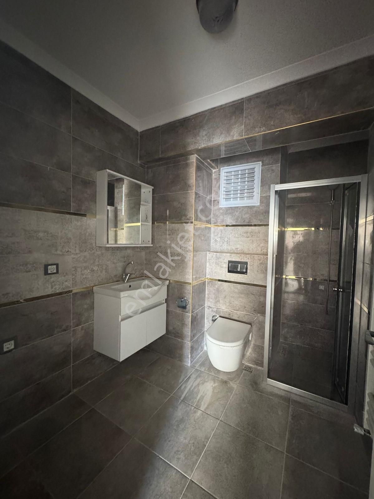 Bandırma Mavi Emlaktan 600 Evler Mahallesinde 2+1 Kiralık Daire - Görsel 24