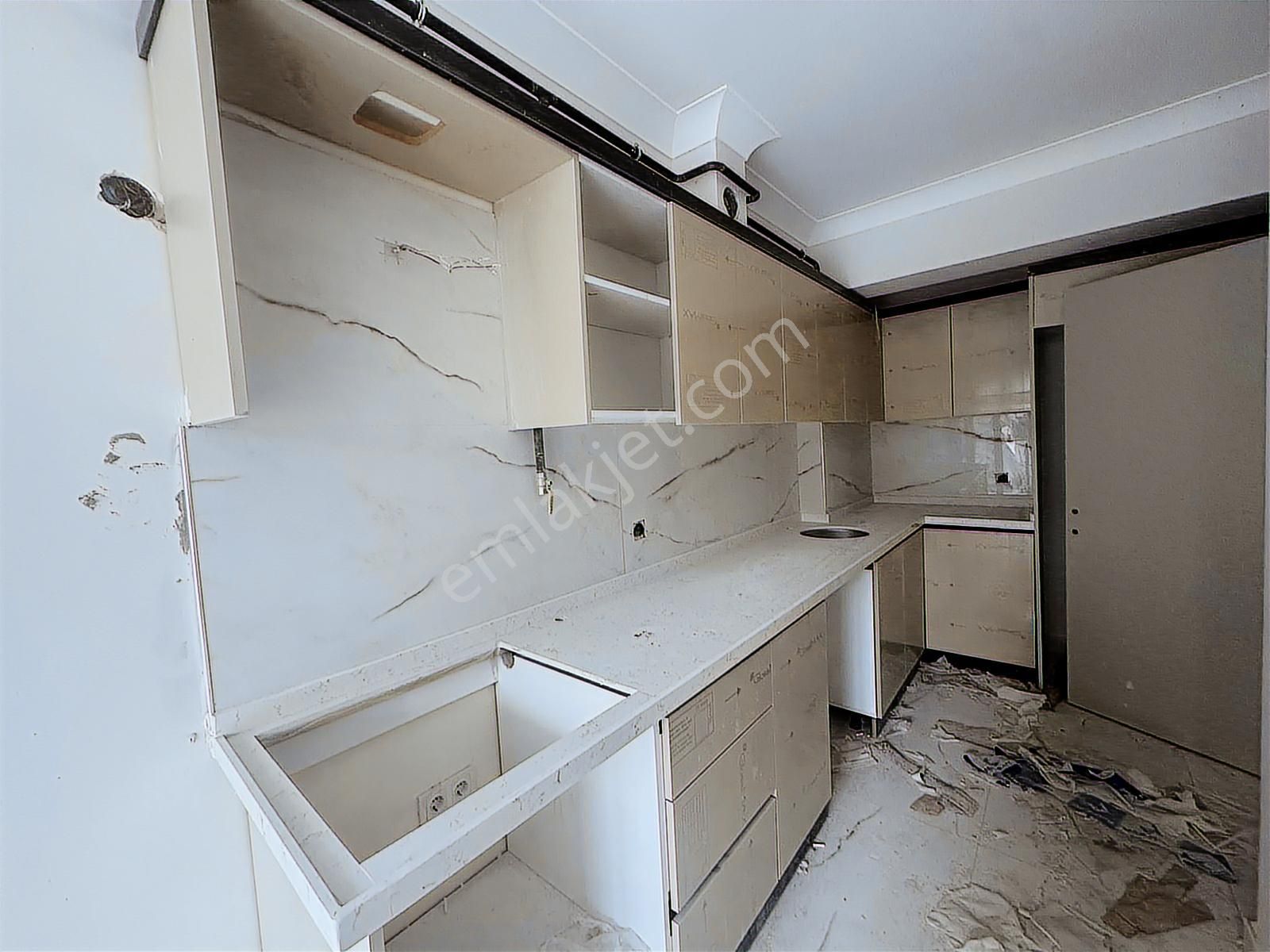 Bandırma Mavi Emlaktan Sunullah Mahallesinde 2+1 Satılık Daire - Görsel 11